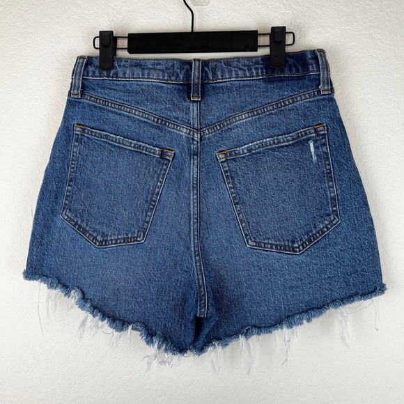 SOLD Abercrombie & Fitch Curve Love High Rise Mom Shorts 4" Denim Size 28 / 6 - Picture 6 of 7